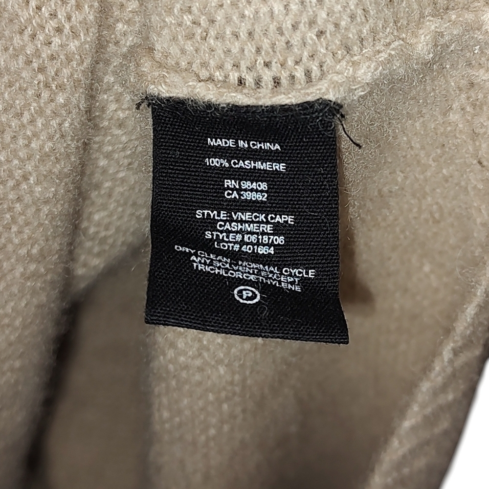 Theory 100% Cashmere Tan V-Neck Sleeveless Sweater - Picture 5 of 5